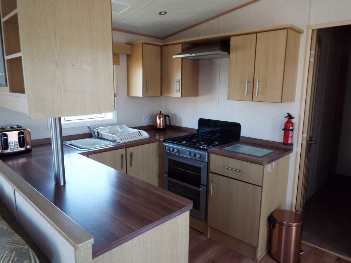 3 Bedroom Caravan Татершал Екстериор снимка