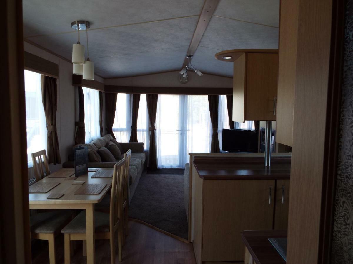 3 Bedroom Caravan Татершал Екстериор снимка